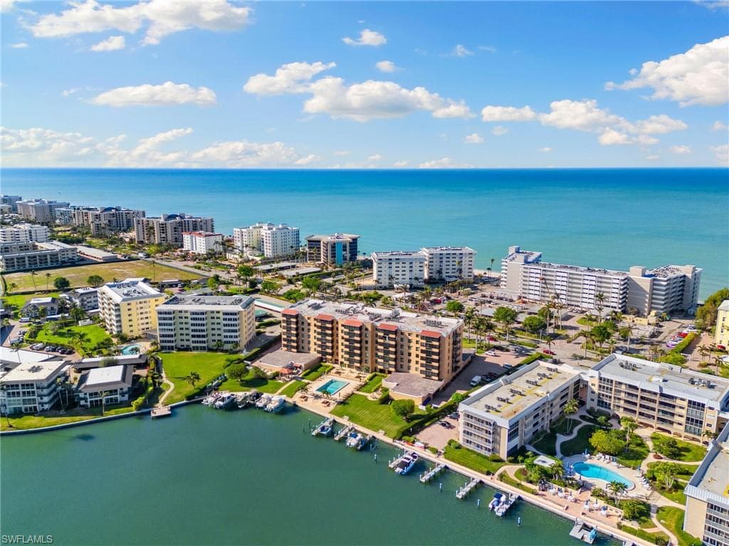 3430 Gulf Shore Blvd N 2b, Naples, FL 34103-27
