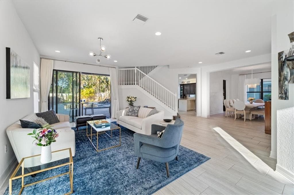 13884 Luna Dr, Naples, FL 34109-4