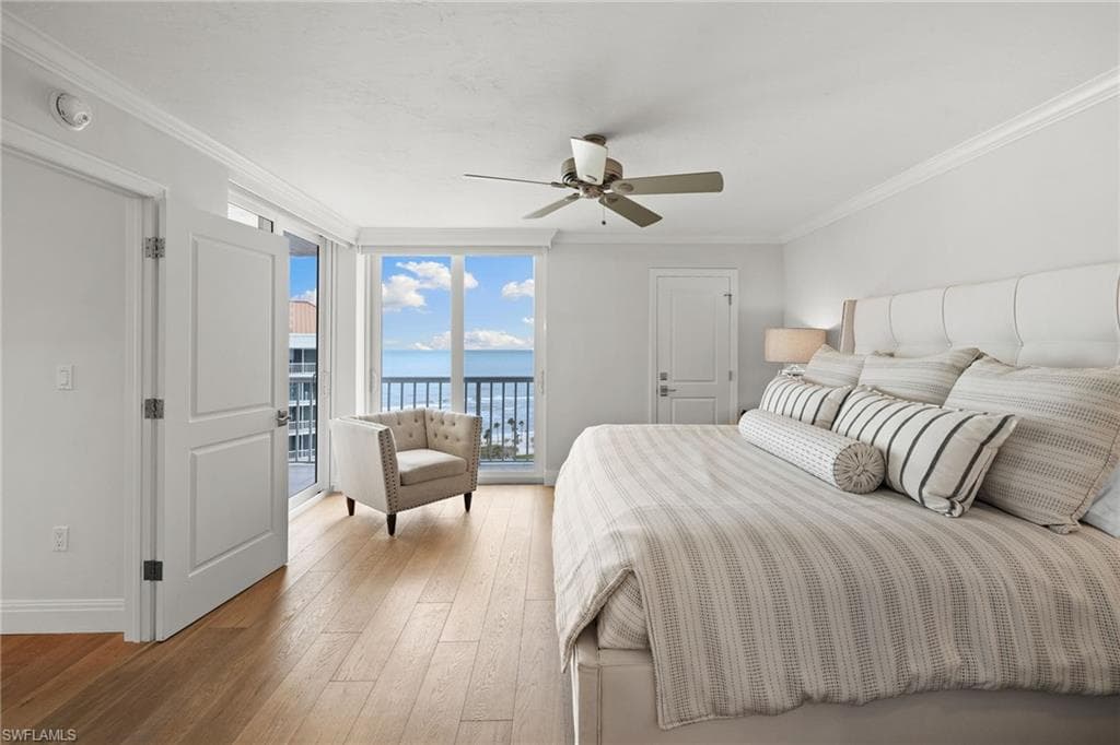 40 Seagate Dr 1002a, Naples, FL 34103-36