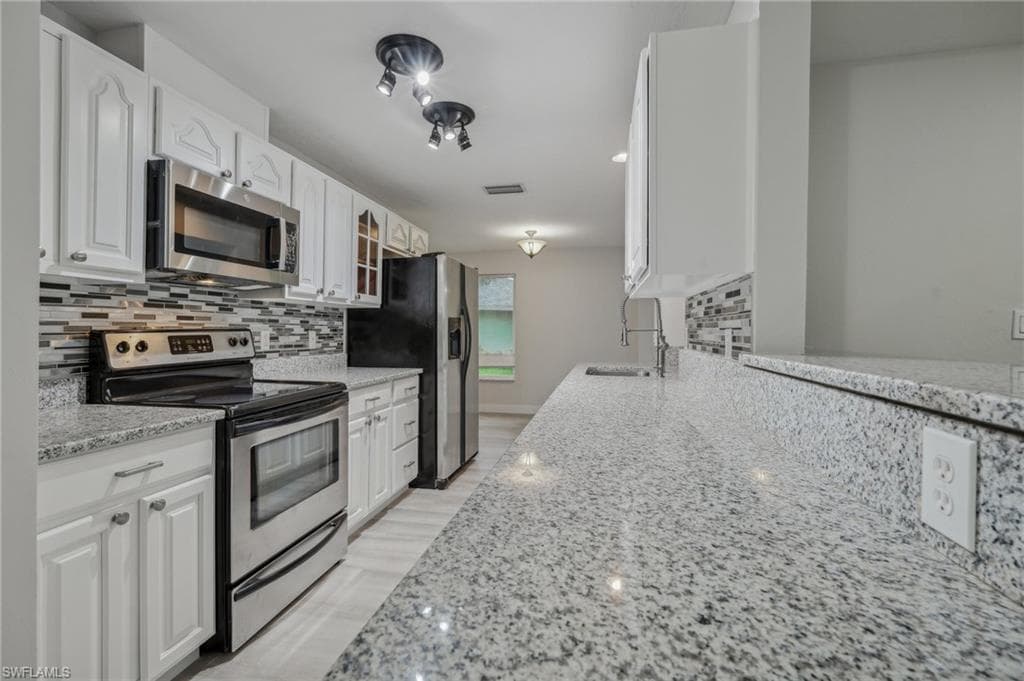 1891 Birkdale Ave, North Fort Myers, FL 33903-10