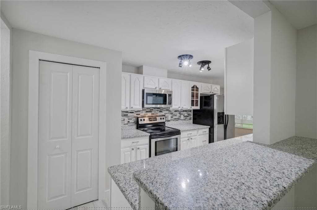 1891 Birkdale Ave, North Fort Myers, FL 33903-11