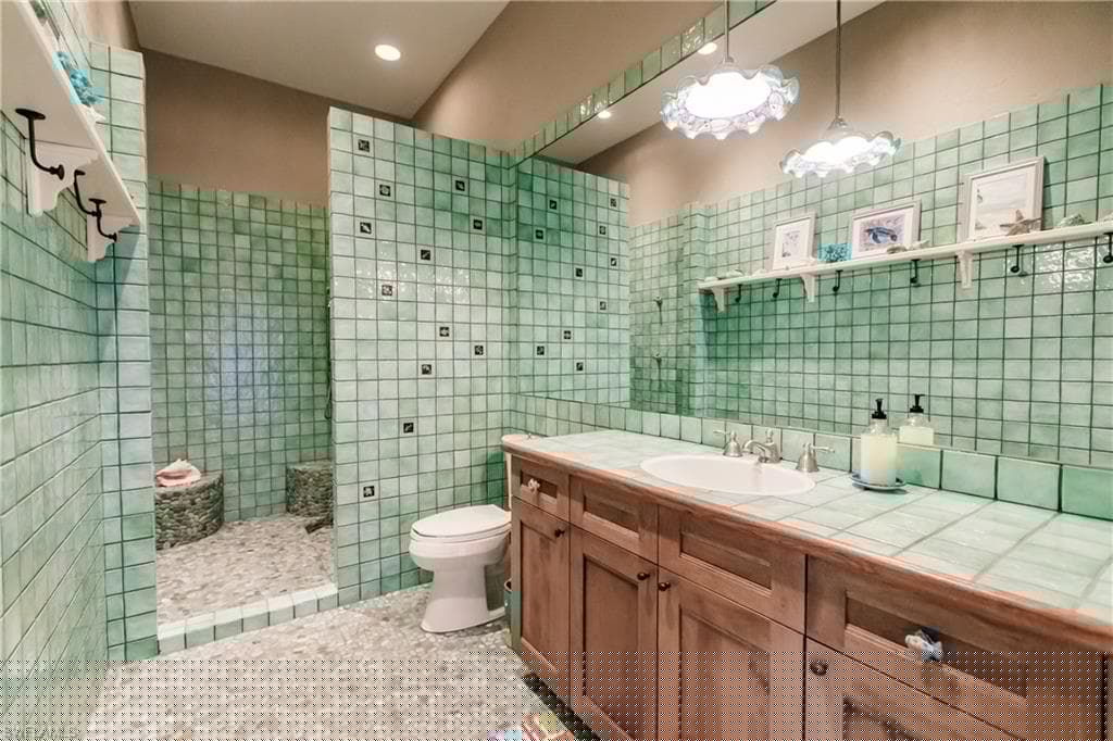 11558 Aerie Ln, Naples, FL 34120-33