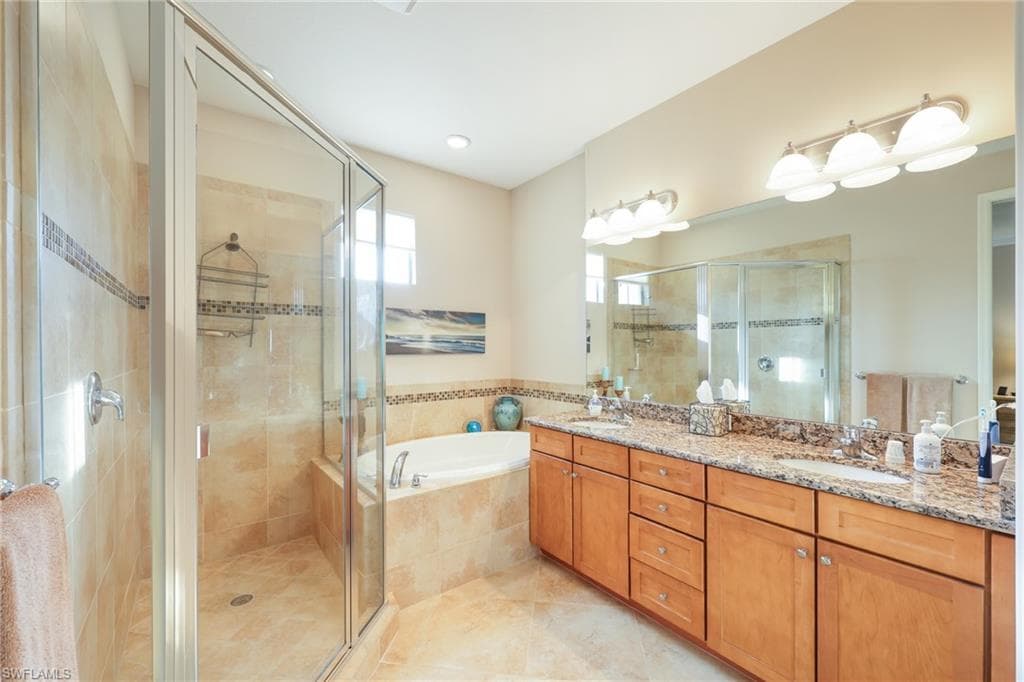 9067 Capistrano St N 4502, Naples, FL 34113-21