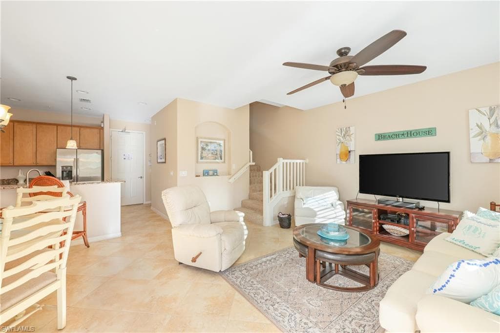 9067 Capistrano St N 4502, Naples, FL 34113-8