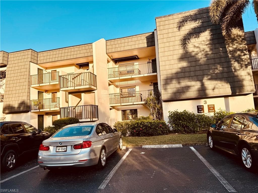 1546 Oyster Catcher Pt 1546c, Naples, FL 34105-17