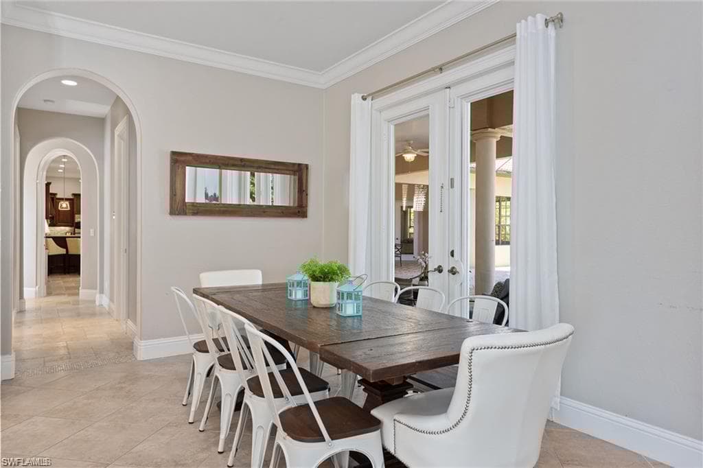 1680 Oakes Blvd, Naples, FL 34119-13