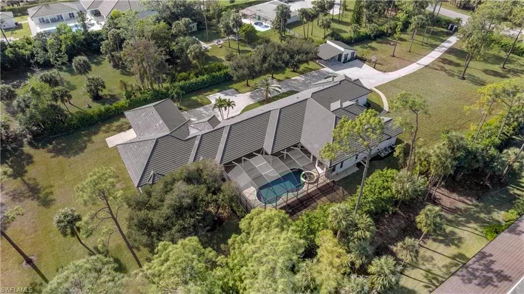 1680 Oakes Blvd, Naples, FL 34119-41