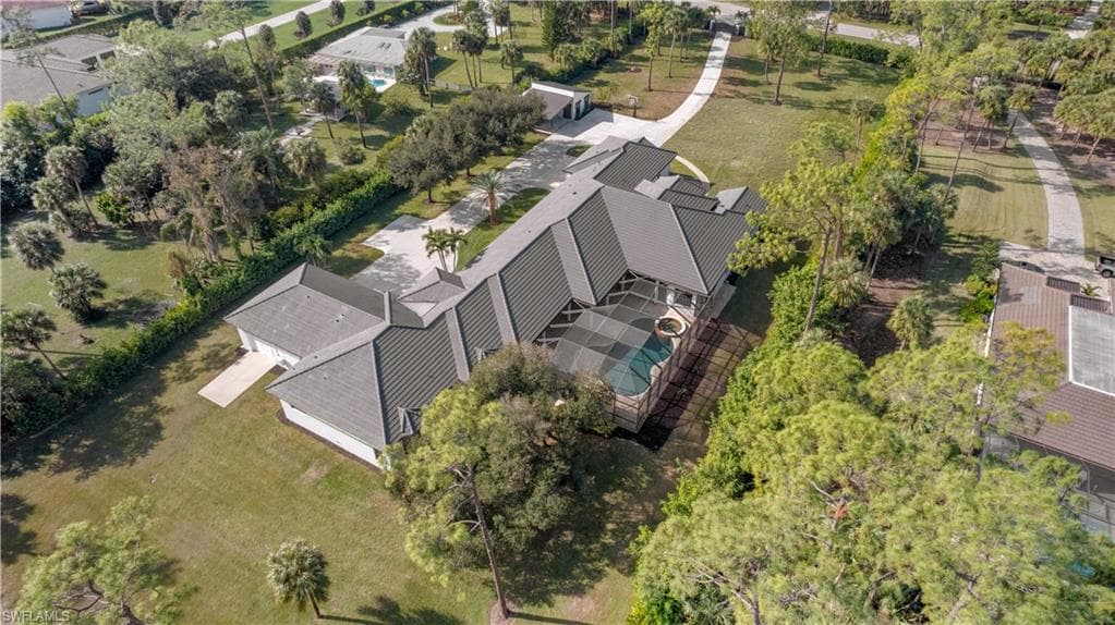 1680 Oakes Blvd, Naples, FL 34119-43