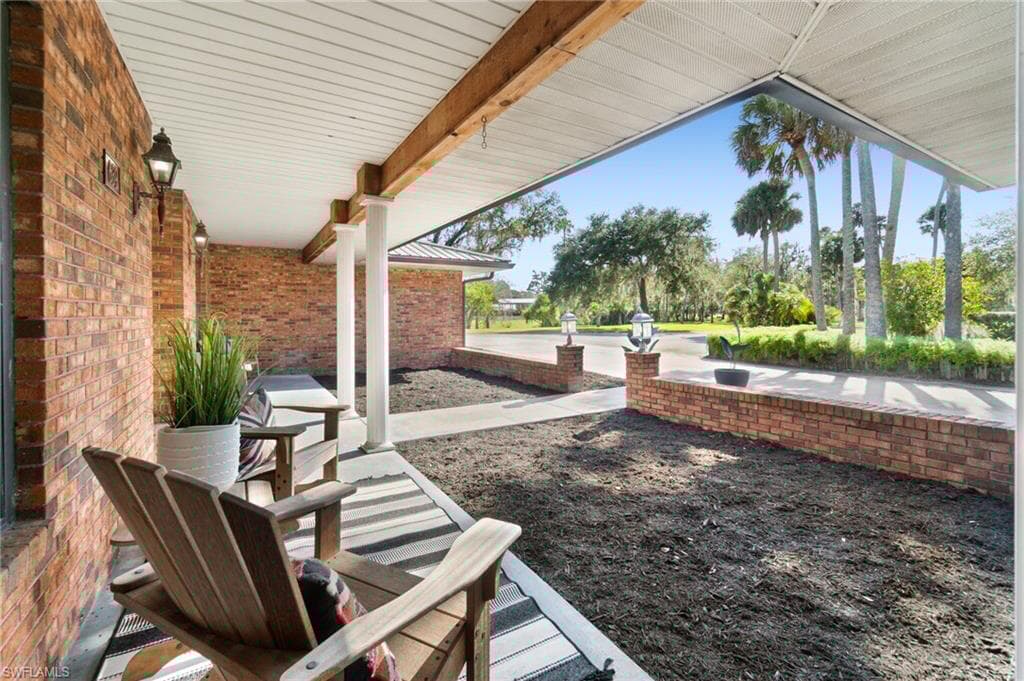 639 Rope Bend Dr, Labelle, FL 33935-24