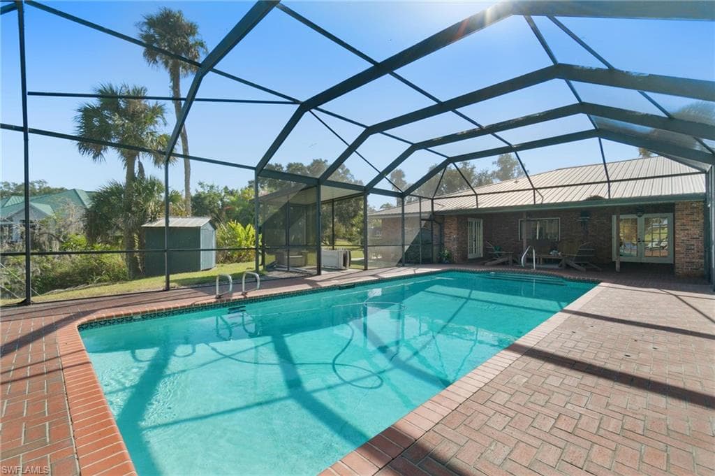 639 Rope Bend Dr, Labelle, FL 33935-38