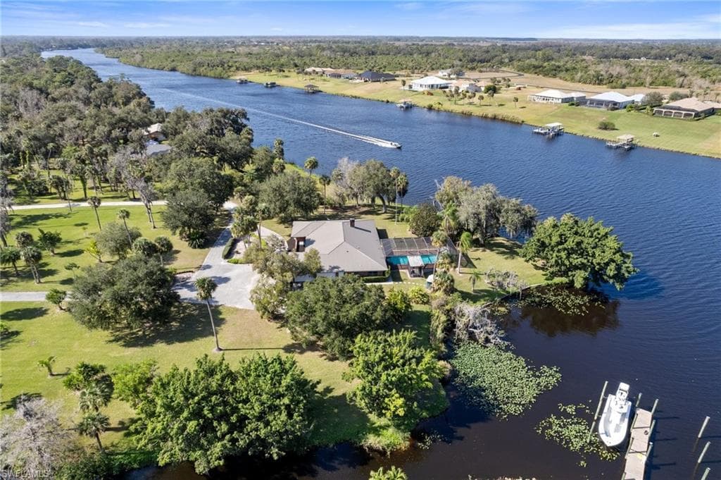 639 Rope Bend Dr, Labelle, FL 33935-47