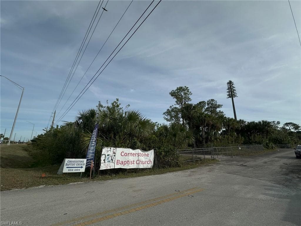 2370 Cornerstone Dr, Naples, FL 34120-4