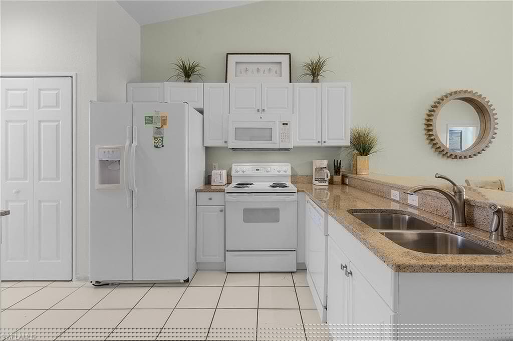 7870 Mahogany Run Ln 1724, Naples, FL 34113-9