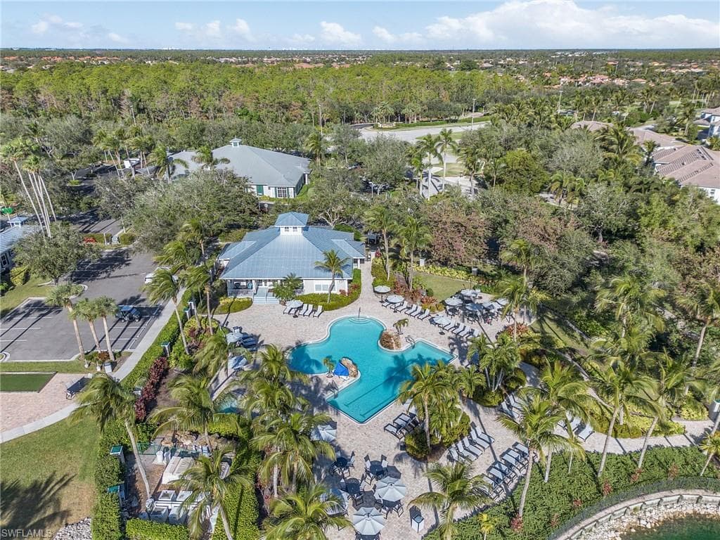 7870 Mahogany Run Ln 1724, Naples, FL 34113-23