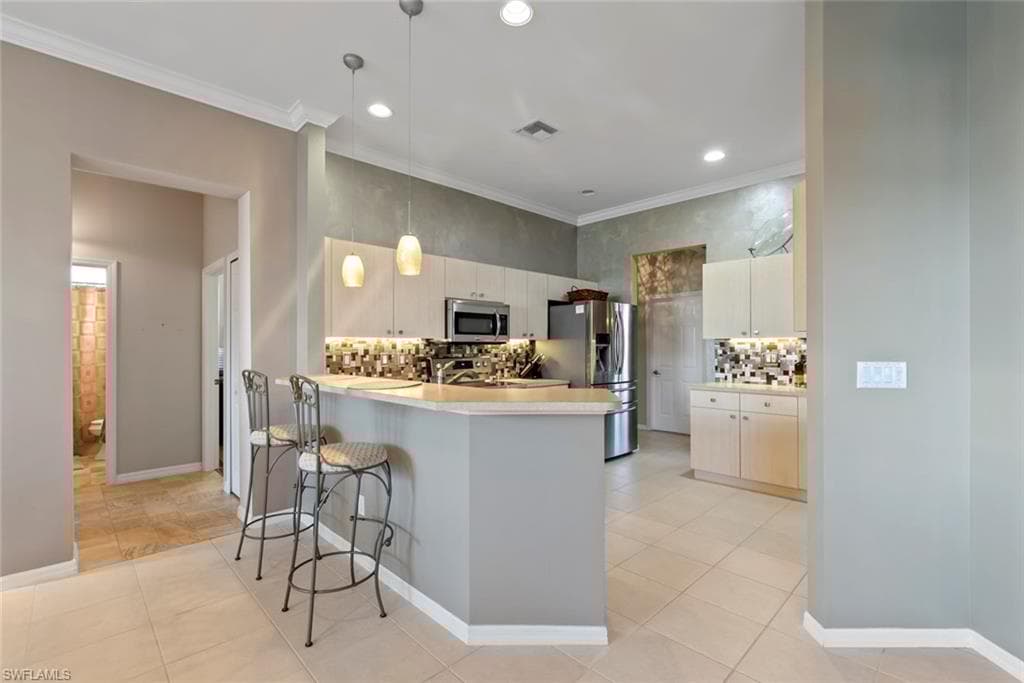 3262 Potomac Ct, Naples, FL 34120-9