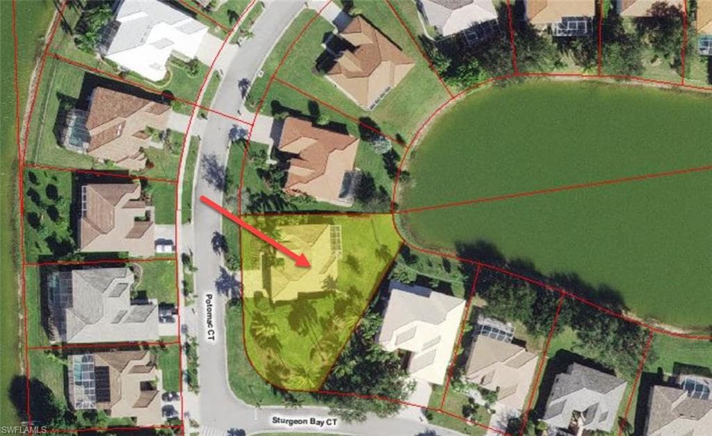 3262 Potomac Ct, Naples, FL 34120-32