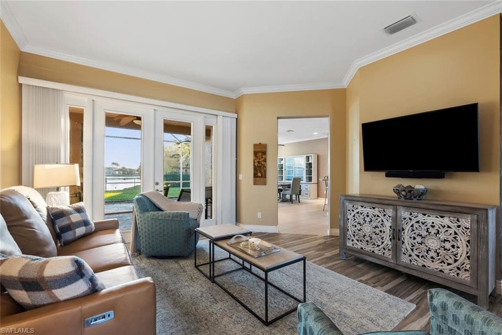 3262 Potomac Ct, Naples, FL 34120-6