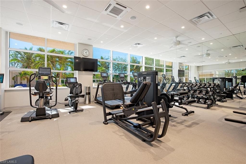 6825 Grenadier Blvd 102, Naples, FL 34108-16