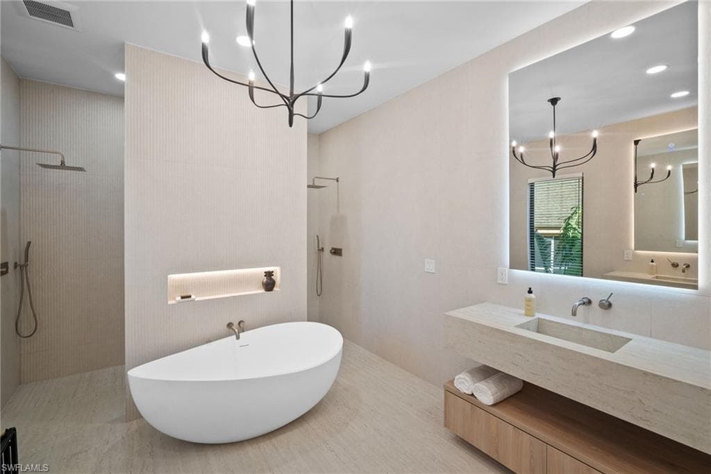 1364 Cypress Woods Dr, Naples, FL 34103-23