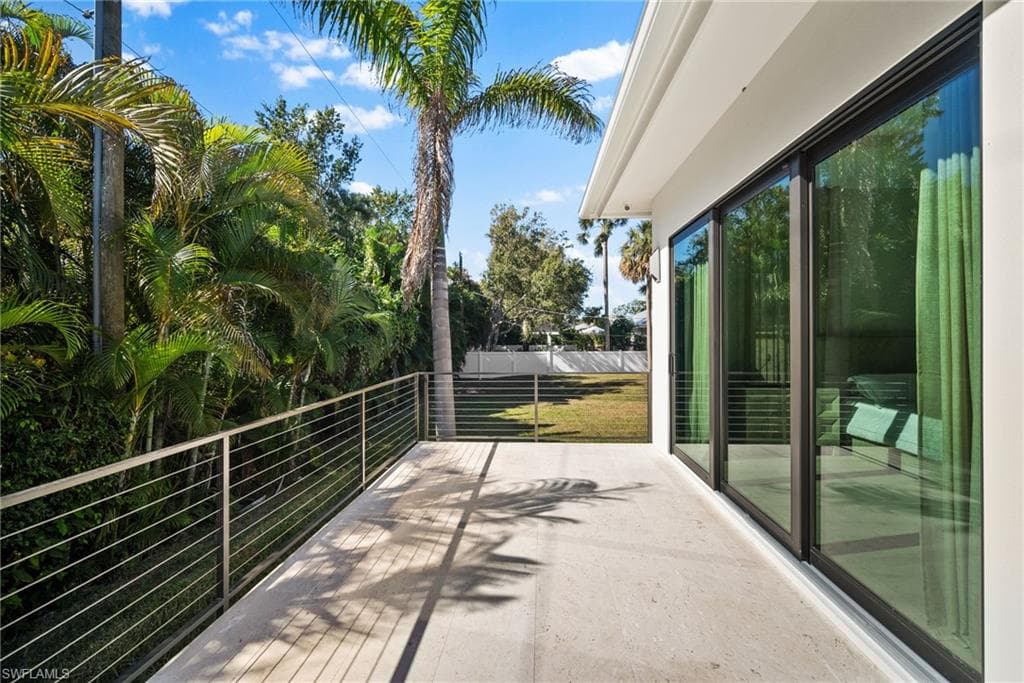 1364 Cypress Woods Dr, Naples, FL 34103-44