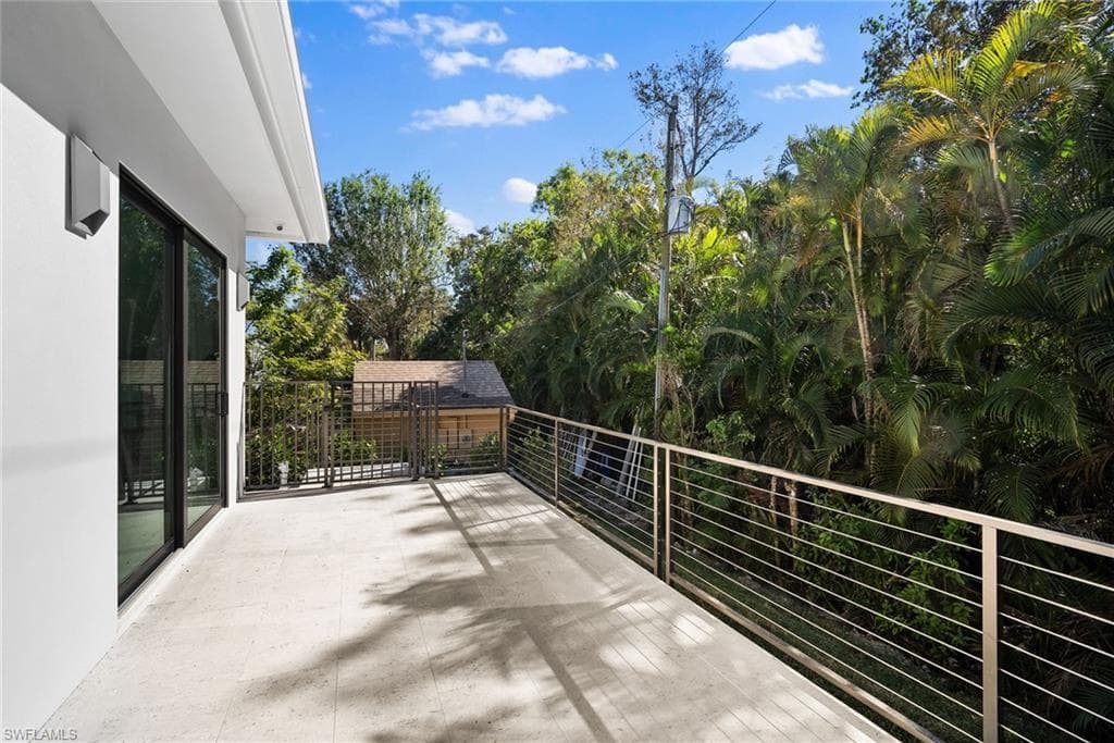1364 Cypress Woods Dr, Naples, FL 34103-45