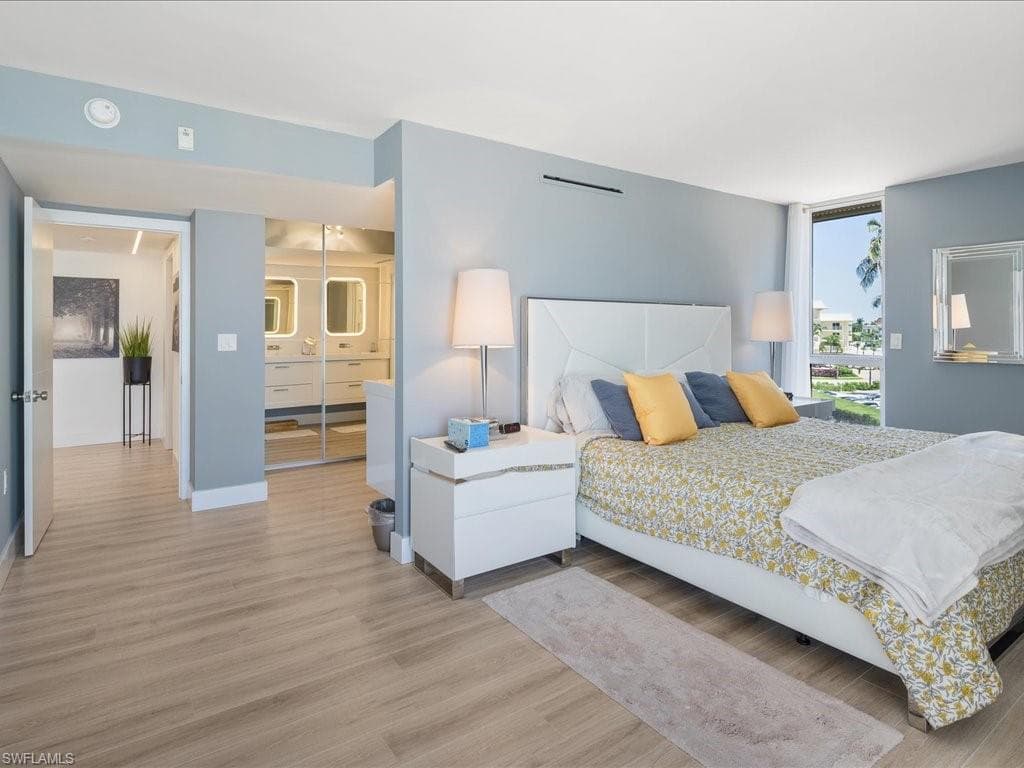 3115 Gulf Shore Blvd N 205s, Naples, FL 34103-30