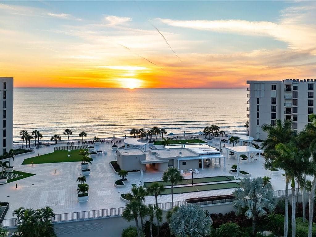 3115 Gulf Shore Blvd N 205s, Naples, FL 34103-41