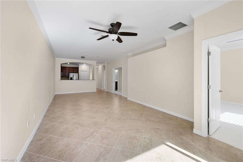 9120 Glenforest Dr, Naples, FL 34120-18