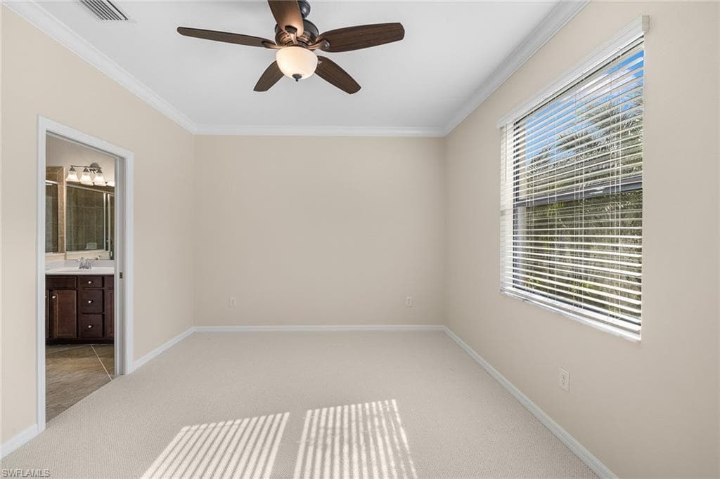 9120 Glenforest Dr, Naples, FL 34120-21