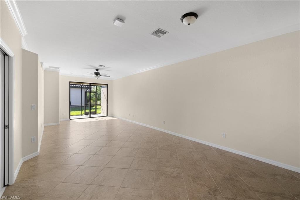 9120 Glenforest Dr, Naples, FL 34120-24