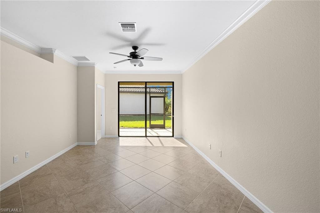 9120 Glenforest Dr, Naples, FL 34120-28