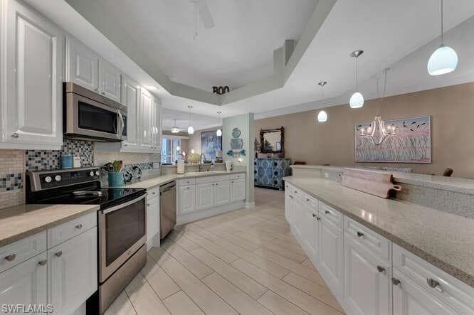 9566 Gulf Shore Dr 102, Naples, FL 34108-9