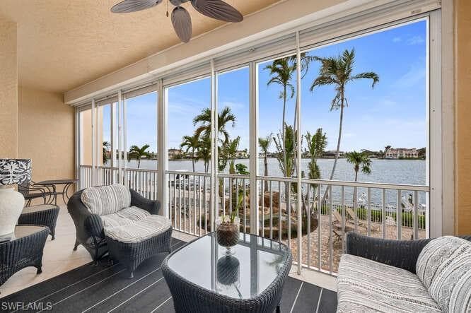9566 Gulf Shore Dr 102, Naples, FL 34108-1