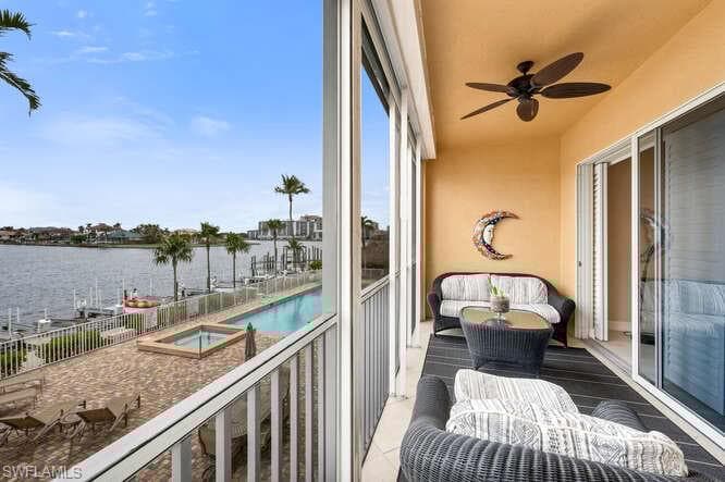 9566 Gulf Shore Dr 102, Naples, FL 34108-5