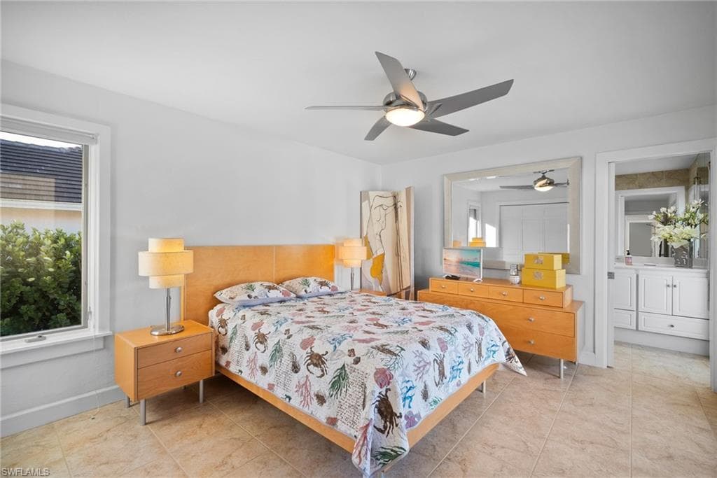 319 Pirates Bight, Naples, FL 34103-17