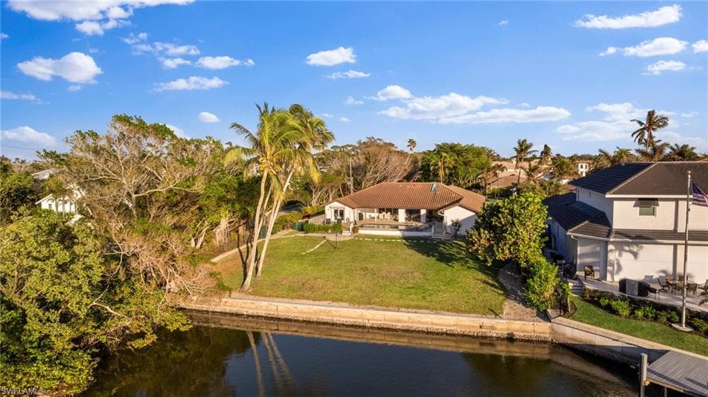 319 Pirates Bight, Naples, FL 34103-30