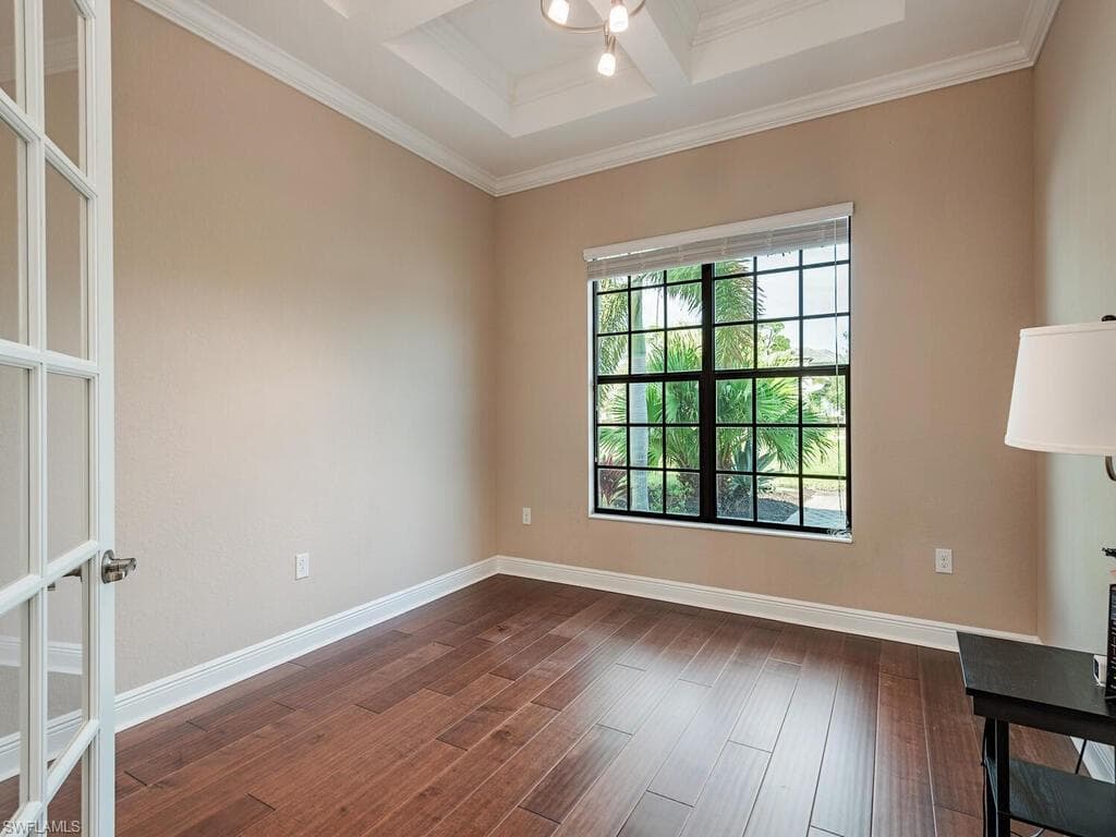 2308 Somerset Pl, Naples, FL 34120-13