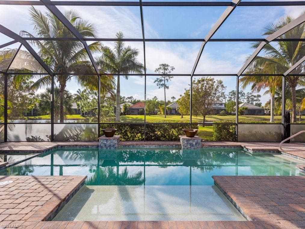 2308 Somerset Pl, Naples, FL 34120-4