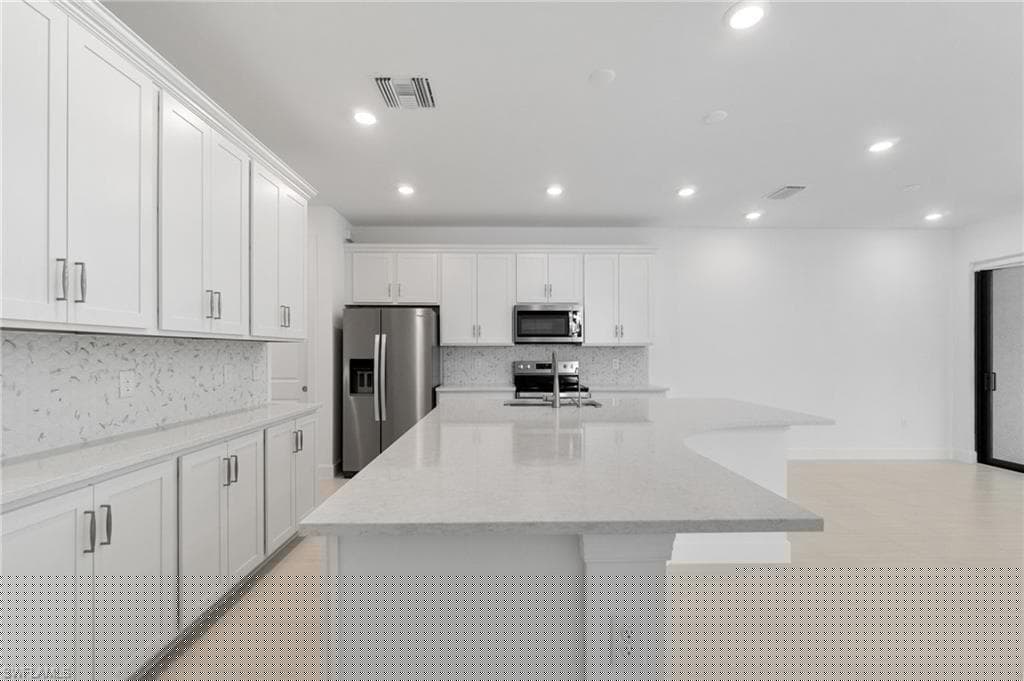 4286 Sonoma Oaks Cir, Naples, FL 34119-17