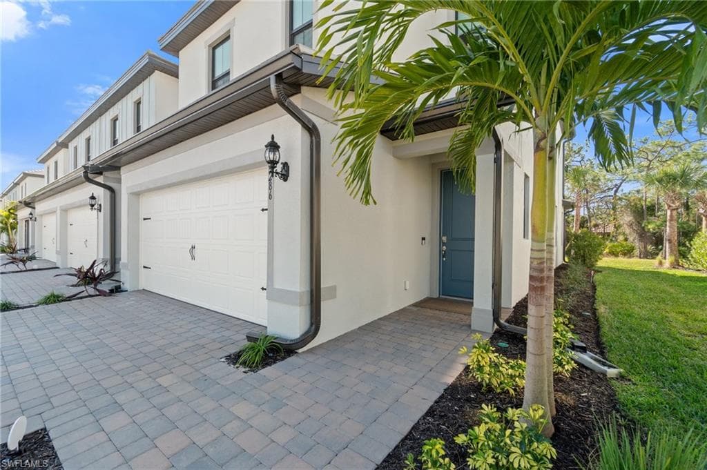4286 Sonoma Oaks Cir, Naples, FL 34119-1