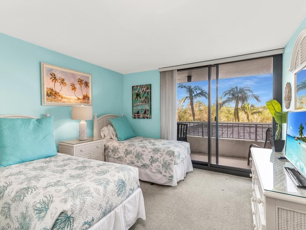 440 Seaview Ct 210, Marco Island, FL 34145-21
