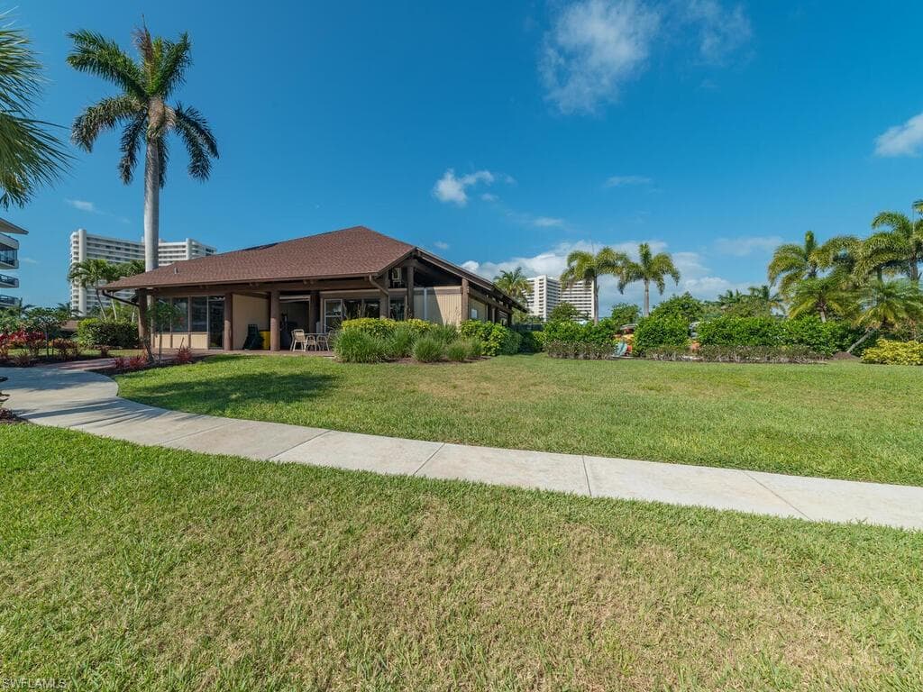 440 Seaview Ct 210, Marco Island, FL 34145-29