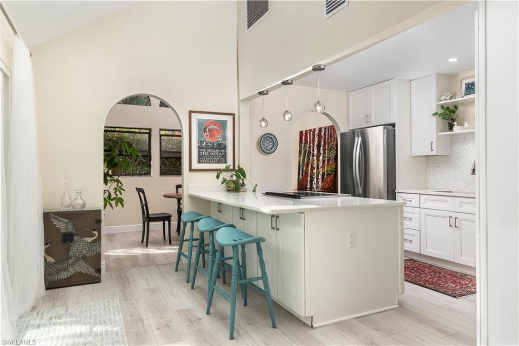 1323 Solana Rd, Naples, FL 34103-4