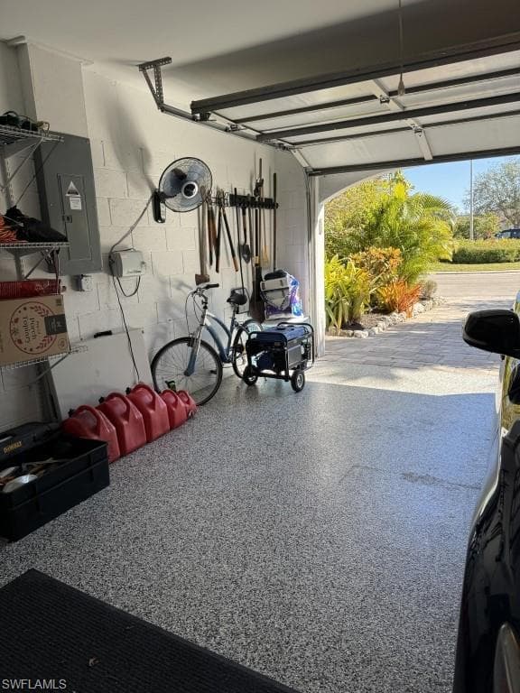 9190 Butterfly Ct, Fort Myers, FL 33919-9
