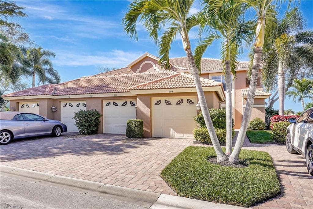 13201 Sherburne Cir 102, Bonita Springs, FL 34135-2