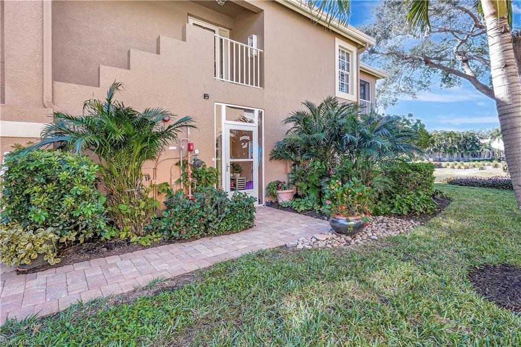 13201 Sherburne Cir 102, Bonita Springs, FL 34135-44