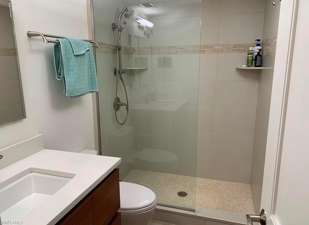 215 Lanchester Ct 44, Naples, FL 34112-16