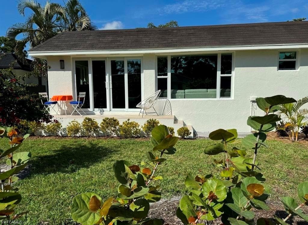 215 Lanchester Ct 44, Naples, FL 34112-18