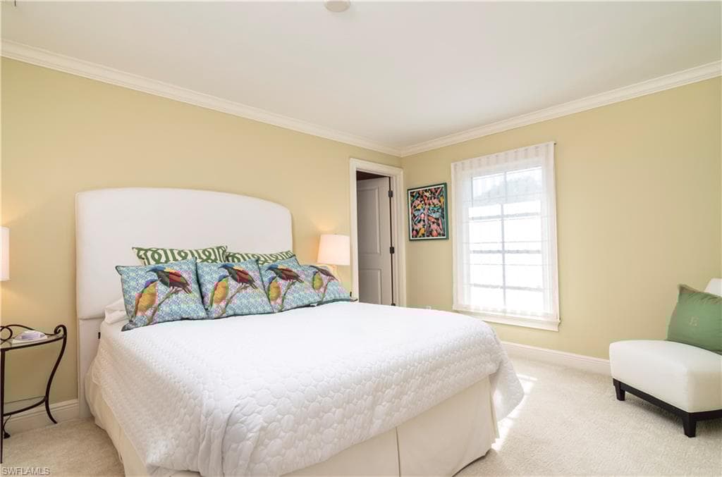 645 Broad Ave S, Naples, FL 34102-27