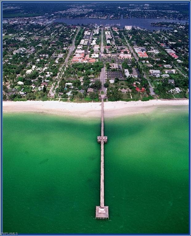 645 Broad Ave S, Naples, FL 34102-37